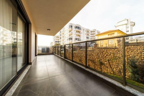 Pleasant Apartment With Shared Pools In Alanya, Antalya
