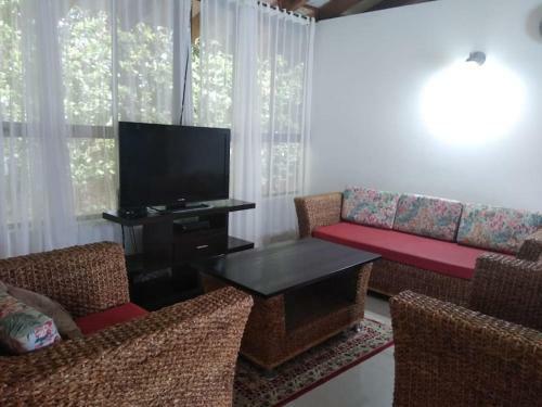 Villa Laura, Casa #151