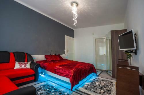 Luxury En-suite Air-conditioned Room