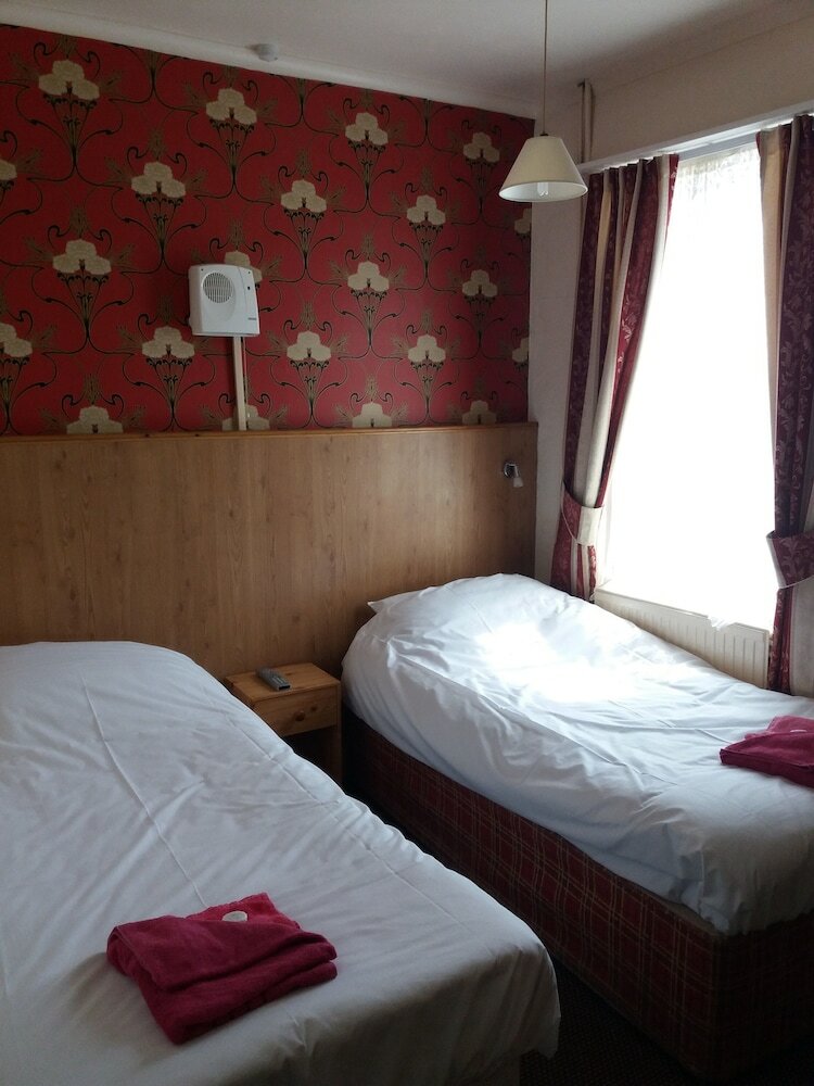 Hostal Cavendish Hotel