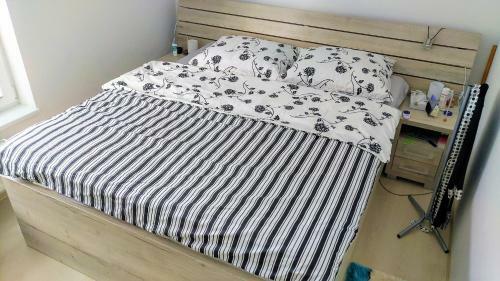 Apartamento Newly Built Bachelor Pad In Outer City Center