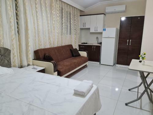 �zlem Apart & Pans?yon
