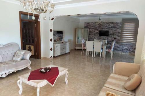 Natural Wonderful Villa With Pool
