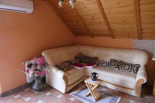 Hostal Apartments And Rooms Brunko