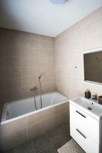 Apartm�n L�?nica