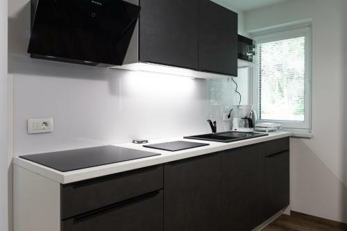 Inin Apartments