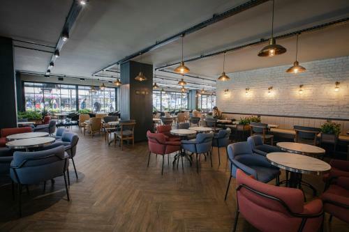 Bah�elievler Hotels