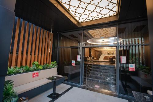 Bah�elievler Hotels
