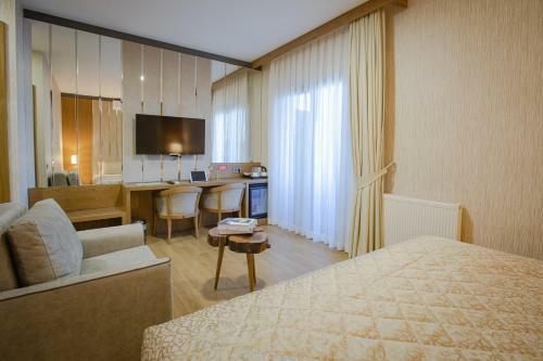 Bah�elievler Hotels
