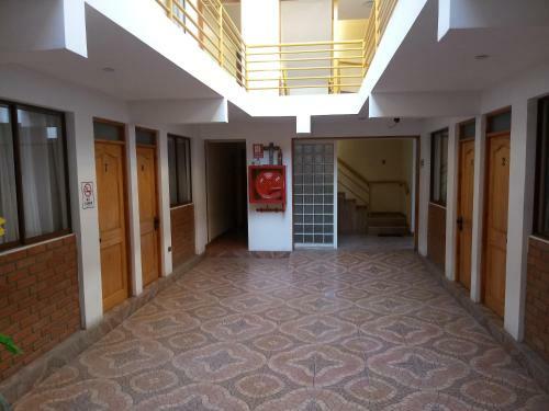 Hostal Casa Huespedes Angoba