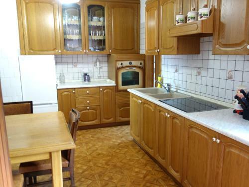 Apartment Golovec