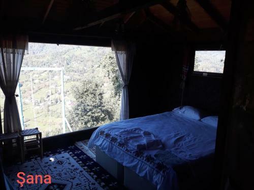 Bed & Breakfast Olimbera K�y Evi