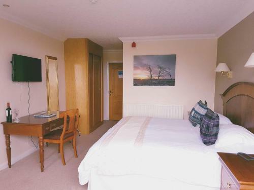 The Powfoot Golf Hotel