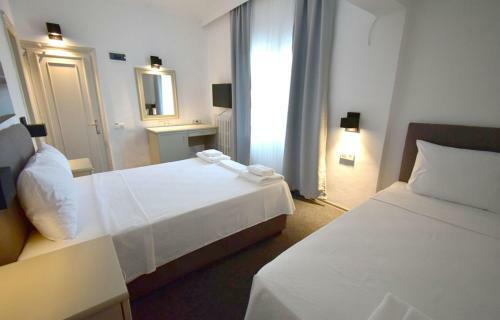 �aml?k 87 Hotel Ayval?k