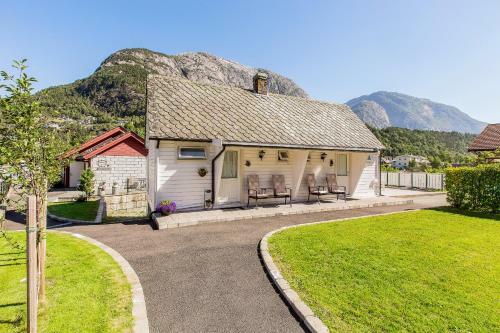 Hotel VIK Pensjonat Og Hytter