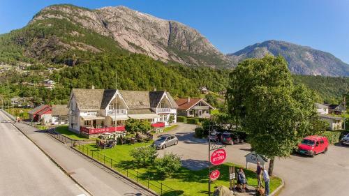 Hotel VIK Pensjonat Og Hytter