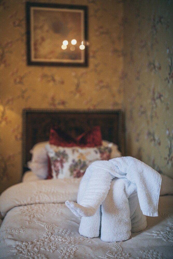 Rowton Castle Hotel