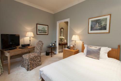 Hotel Warren House