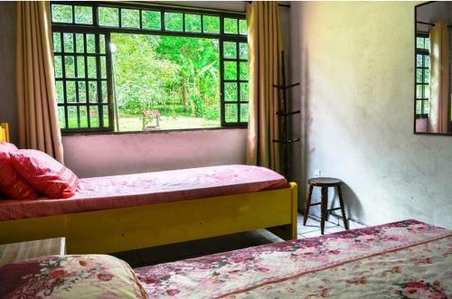 Ref�gio Alto Paraiso - Com Wifi, M�x 09 Pessoas