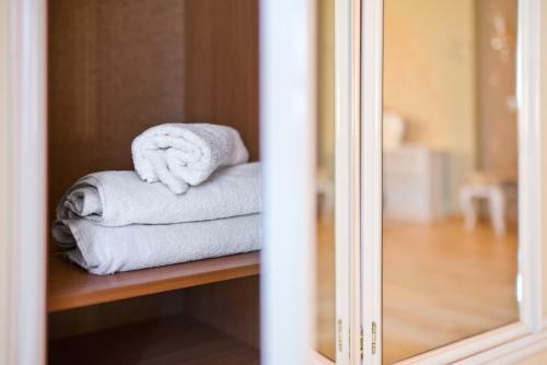 Hostal Adel?s Vila