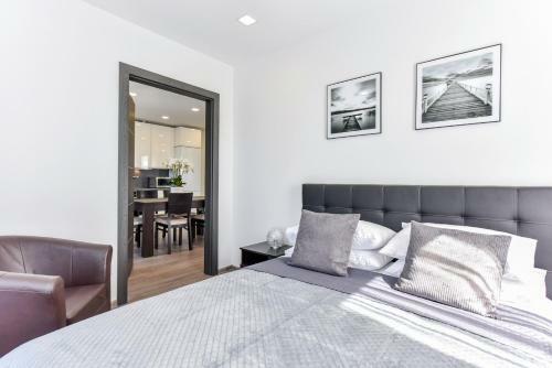 Amber - Luxury Two Bedroom Apartment