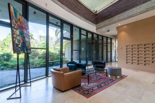 Elite Egle Stay Apartment, By Cohost