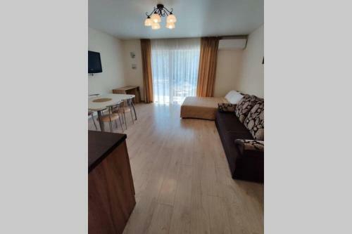 Summer Sand Waves - Prestigious Apartments