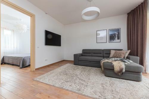 Apartamento J?ros Takas