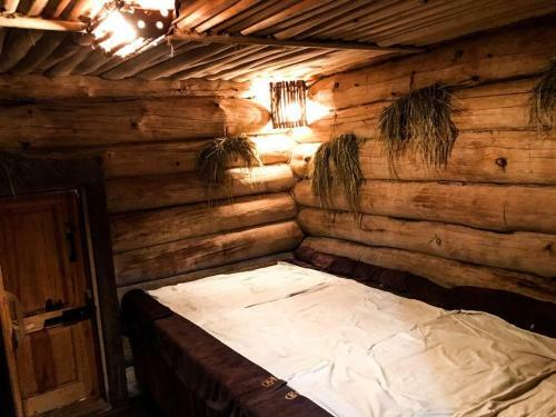 Hostal ????????