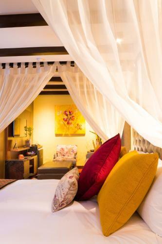 Costana 702 Hotel Boutique