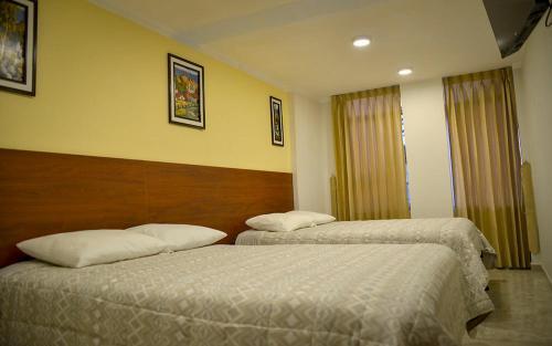 Hostal El Embajador
