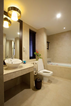 Hotel Rawi Warin Resort & Spa