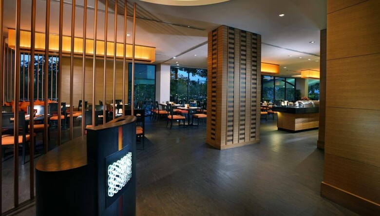 Hotel Amari Orchid Resort (.)