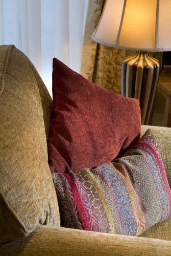 Longlands Inn & Cottages