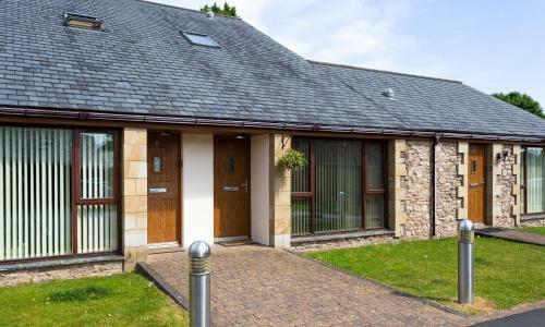 Tewitfield Marina Aparthotel