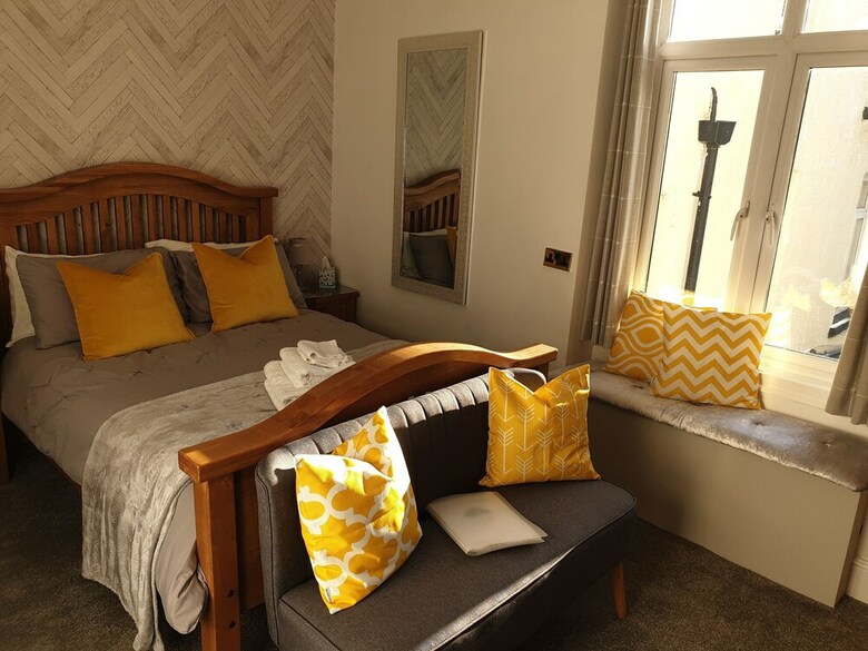 Hostal Glascoed Guest House