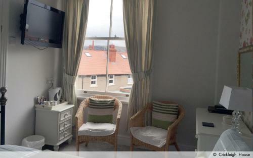 Bed & Breakfast Crickleigh House