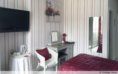 Bed & Breakfast Crickleigh House