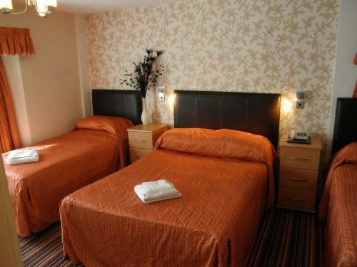 Queens Hotel