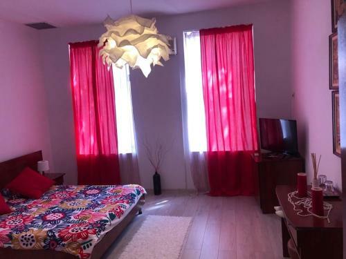 Hostal Lms