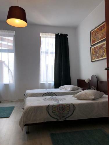 Hostal Lms