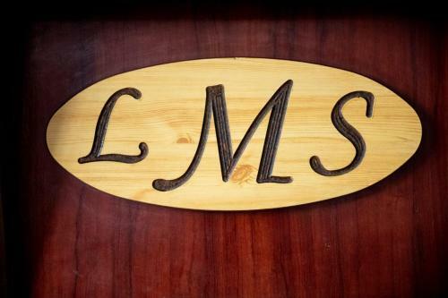 Hostal Lms