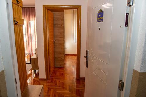 Harizma Apartmani