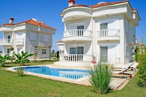 Sadev Turizm Golf Village