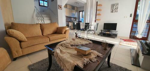 Stunning Villa With Private Pool In Antalya