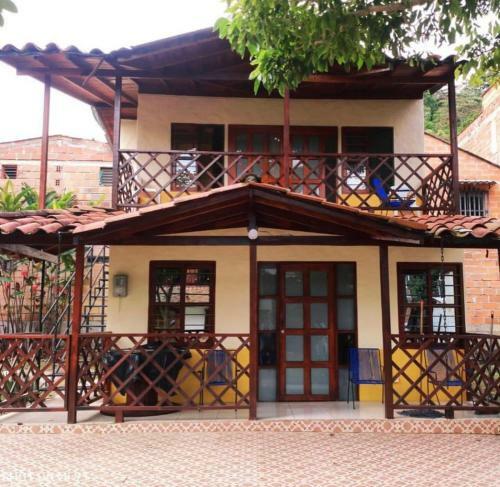 Caba�a Ciudad Bolivar Antioquia