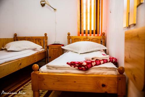 Hostal Pensiunea Nisa