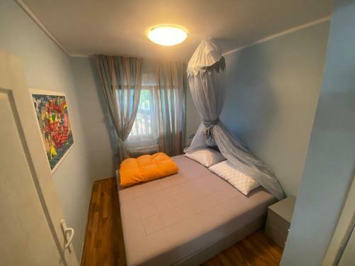 Hostal Fruskogorska Idila
