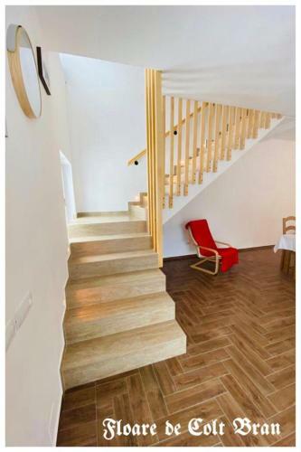 Hostal Floare De Col?-bran