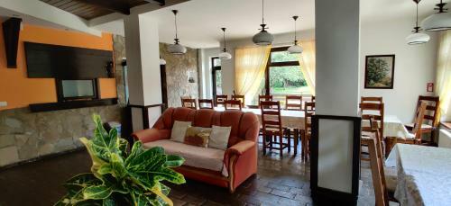 Hostal Pensiunea Mis
